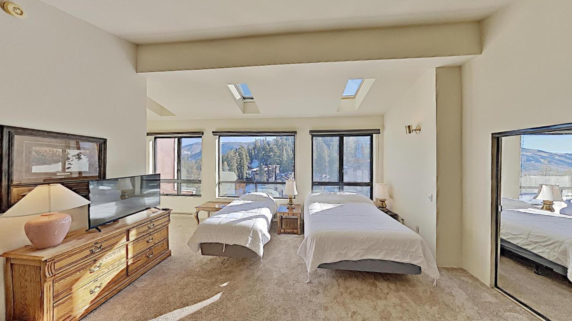 Slopeside 1849 Condos - Comfortable 3 Bedroom Condos With Full Kitchens Mammoth Lakes Quarto foto
